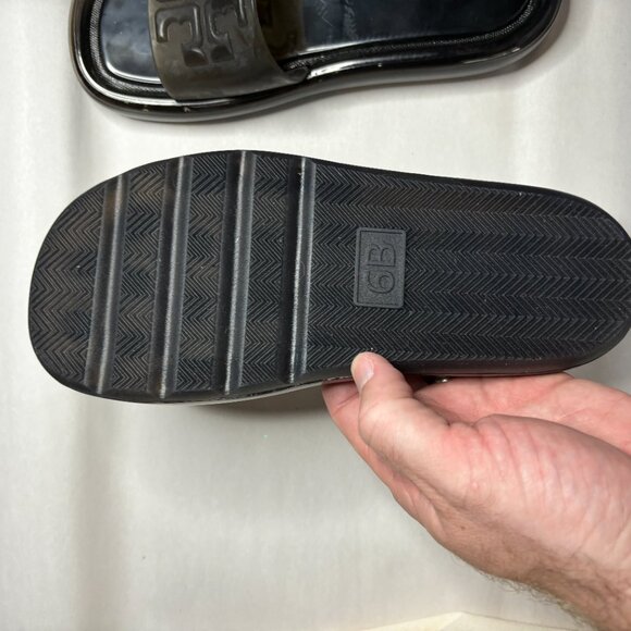 Pre-worn MINT Tory Burch Women's Size 6 Black Bubble Jelly Sandals - Picture 5 of 9